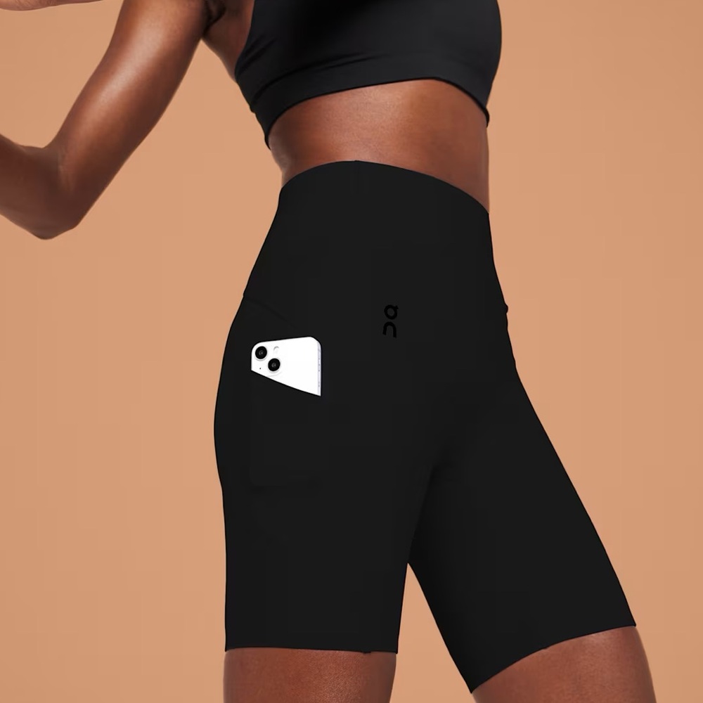 NWOT ON Movement Tights Short